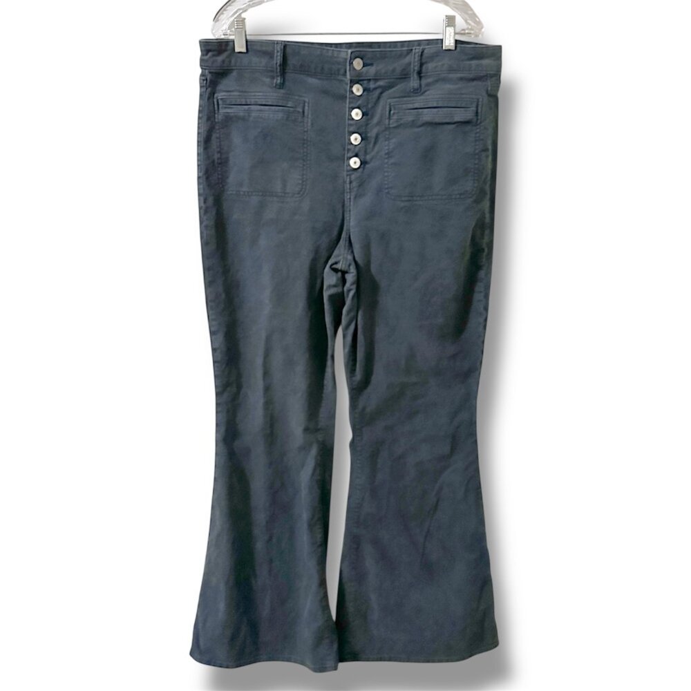 American Eagle Gray Super Hi Rise Flare Corduroy Pants Women’s Plus Size 16